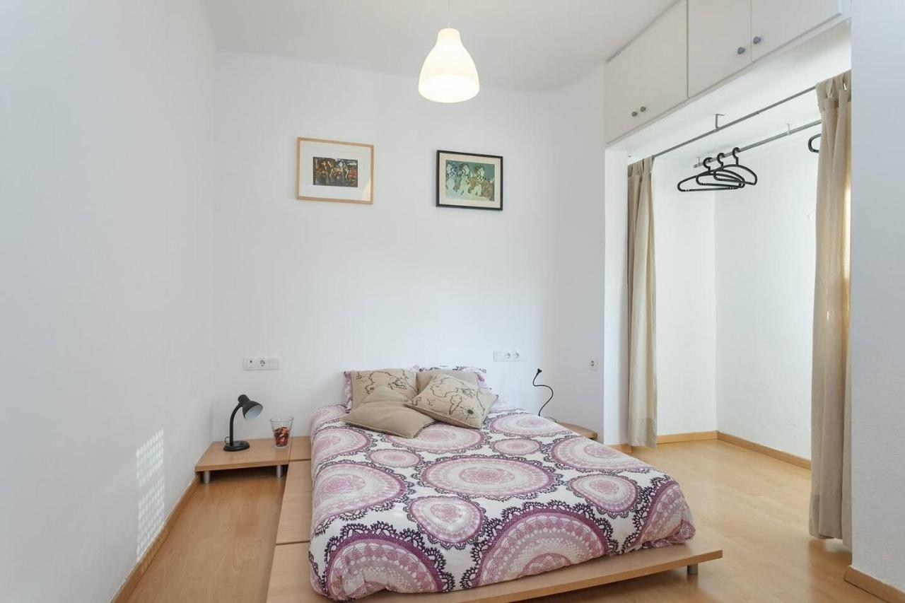 Aparteasy - Lightly, Central And Quiet Apartment Барселона Экстерьер фото